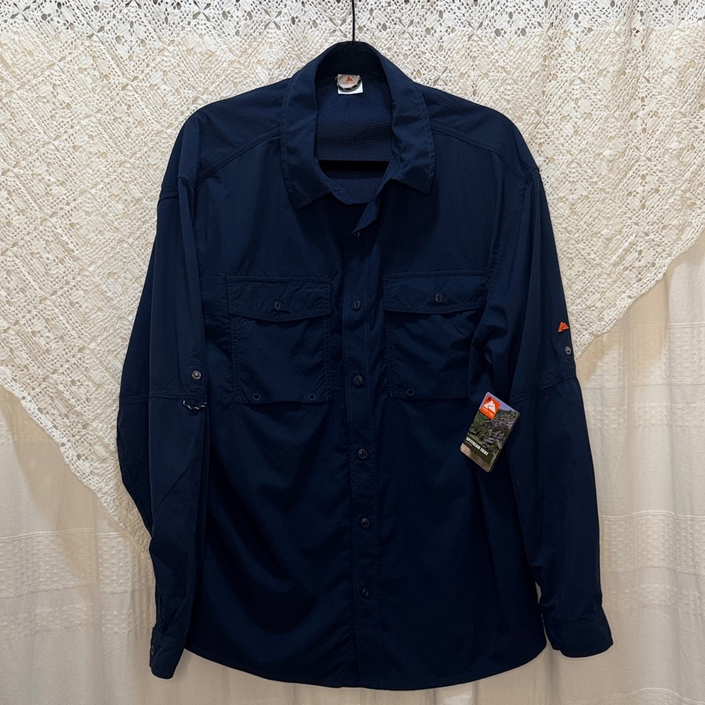 Ozark Trail Men’s Navy Outdoor Upstream Shirt. NWT